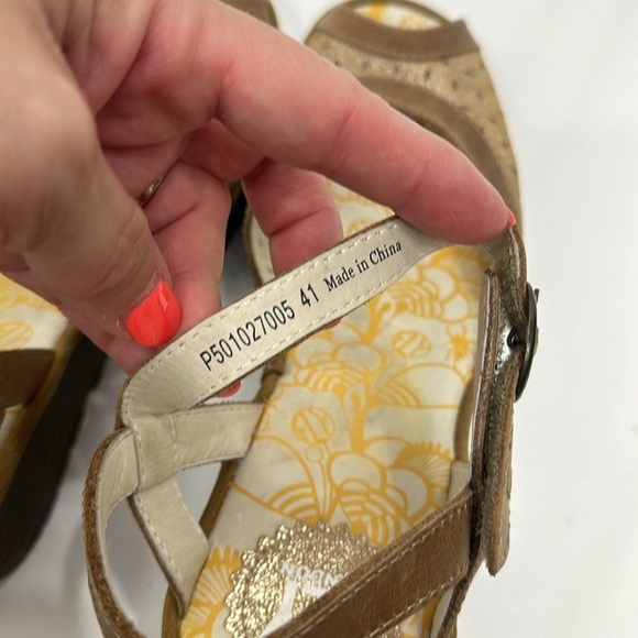 Fly London Yumo leather wedge sandals size 41. Brown and gold. - Picture 8 of 12